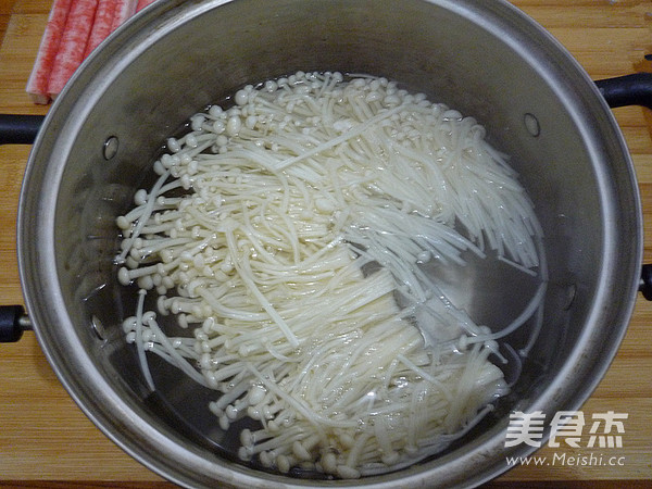 Enoki Mushroom and Crab Sticks recipe