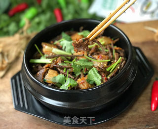 Spicy Tea Tree Mushroom Dry Pot recipe