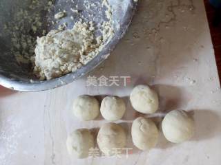 Hubei Special Snack Taro Balls recipe
