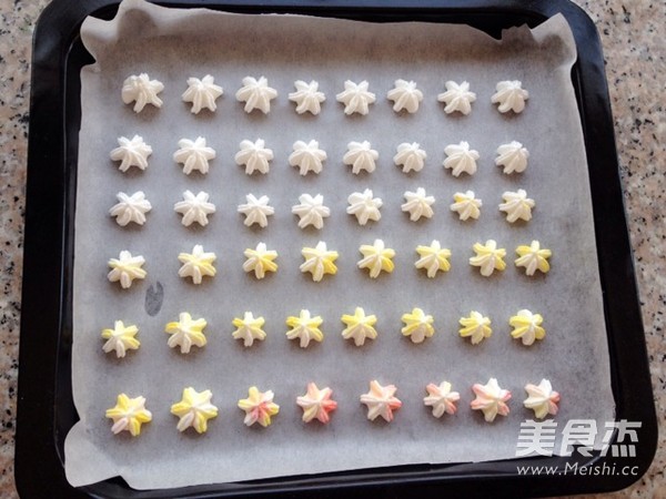 Rainbow Meringue recipe