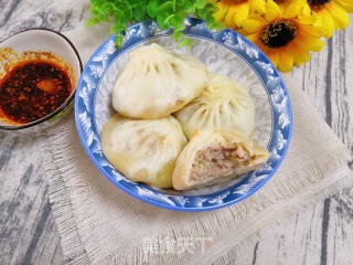 Pork and Green Onion Buns recipe