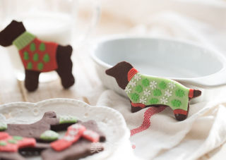 Christmas Dog Biscuit in Sweater recipe