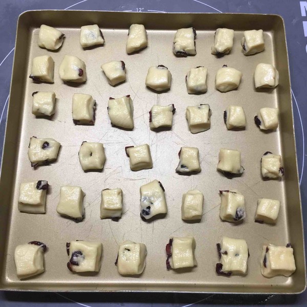 Yakult Cranberry Croutons recipe
