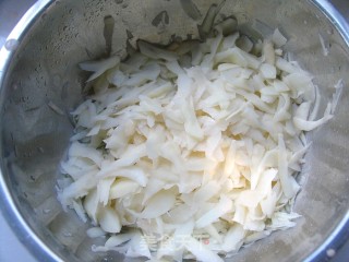 Teach You to Make Chewy and Delicious Special Snacks-shaanbei Potato Rub recipe