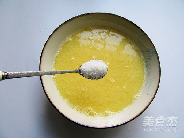 Crucian Steamed Egg recipe