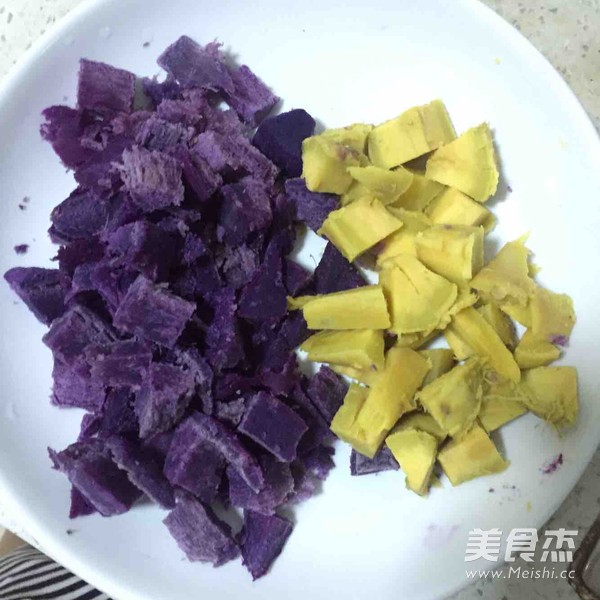 Sweet and Purple Potato Sago recipe