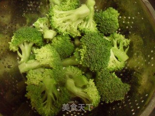 Broccoli in Oyster Sauce recipe