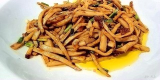 Sweet and Sour Shredded Mushroom recipe