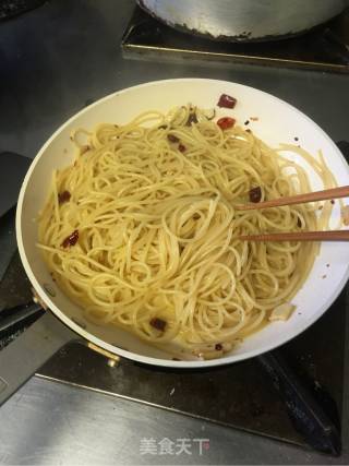 Garlic Chili Pasta recipe