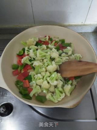 Double Pepper Stir-fried Cauliflower recipe