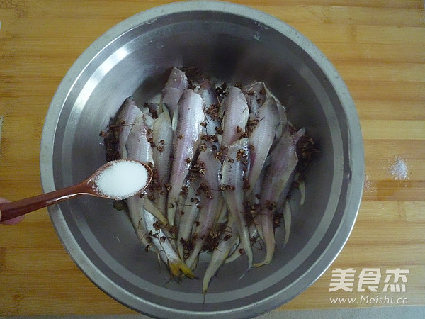 Fried Saury recipe