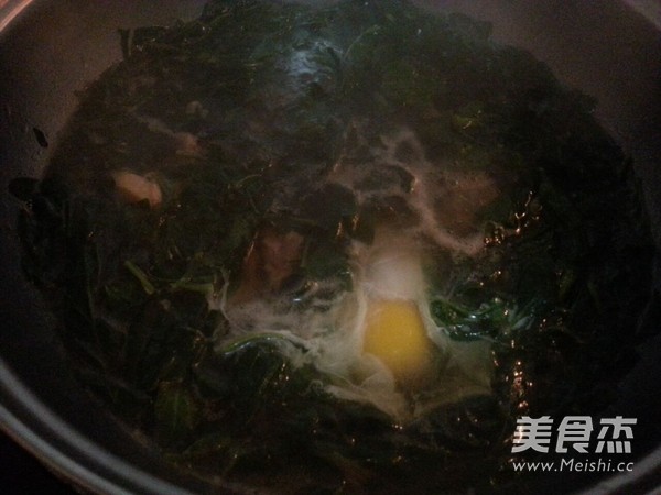 Wolfberry Leaf Egg Soup recipe