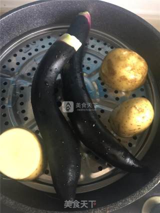 Eggplant with Potatoes recipe