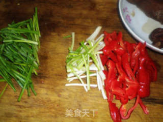 Stir-fried Pork Belly with Red Pepper recipe