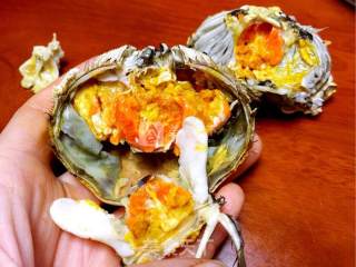 Steamed Honghu Hairy Crab recipe