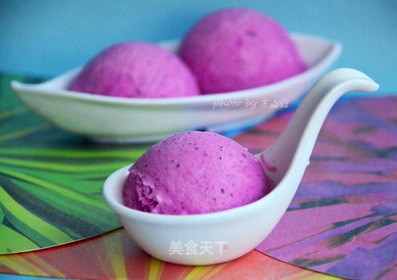 #aca Fourth Session Baking Contest#造传说怀# Pitaya Ice Cream recipe