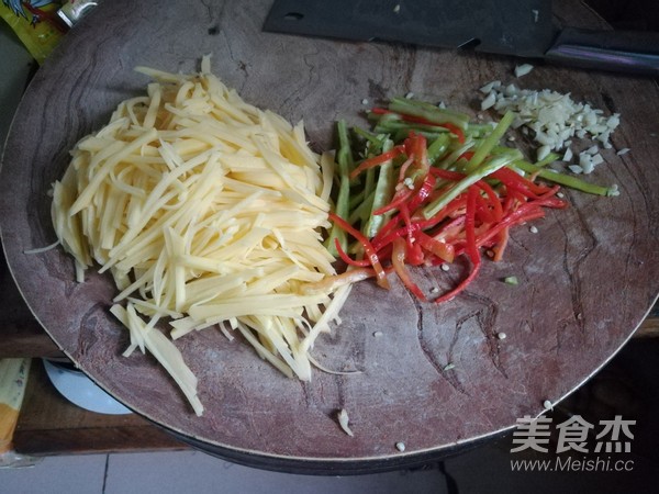 Vegetarian Stir-fried Three Silk recipe
