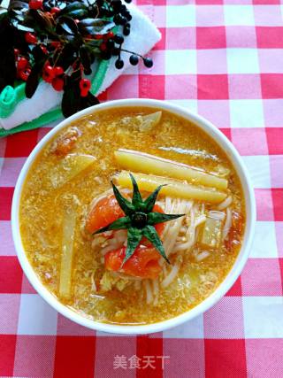 Potato Tomato Noodle Soup recipe