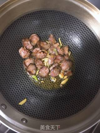 Stir-fried Celery with Sausage recipe