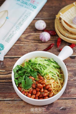 Hot and Sour Cold Noodles recipe