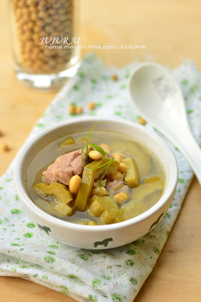 Bitter Gourd Soy Pork Bone Soup recipe