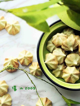 Matcha Meringue recipe