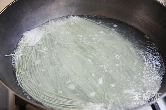 Self-cooling Noodles recipe