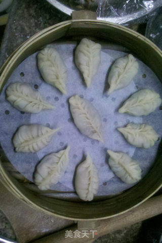 Steamed Dumplings with Mushroom and Pork recipe