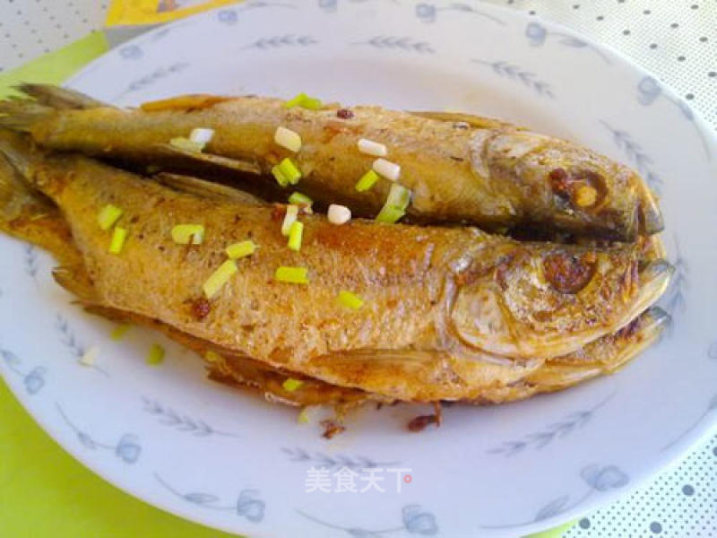 Pan-fried Diaozi Fish