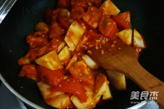 Tomato Beef Brisket Soup recipe