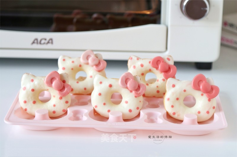 Hello Kitty Donuts recipe