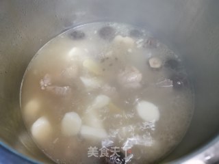 Pork Bone Yam and Mushroom Soup recipe