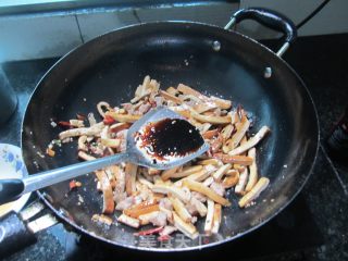 Fried Pork with Smoked Tofu recipe