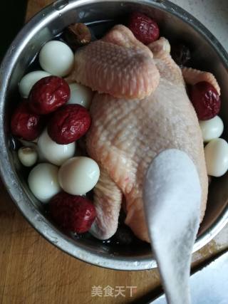 Stewed Chicken with Red Dates, Longan and Lotus Seed recipe