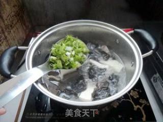 Fungus and Pig Blood Soup recipe