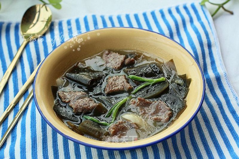 Korean Beef Seaweed Soup