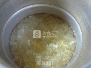 Yellow Peach Tremella recipe