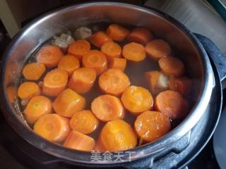 Carrot Seaweed Soup recipe