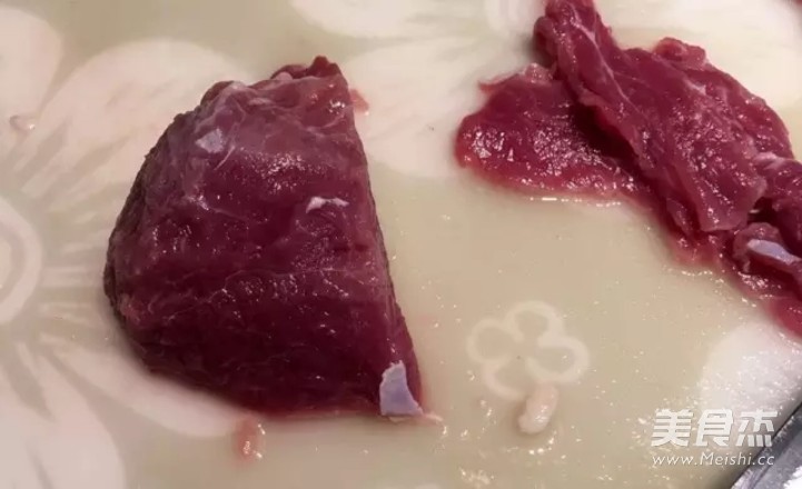 Large Slices of Beef and Potato Noodles recipe