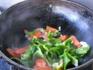 Home-style Stir-fry---[tomato Green Pepper Slices] recipe