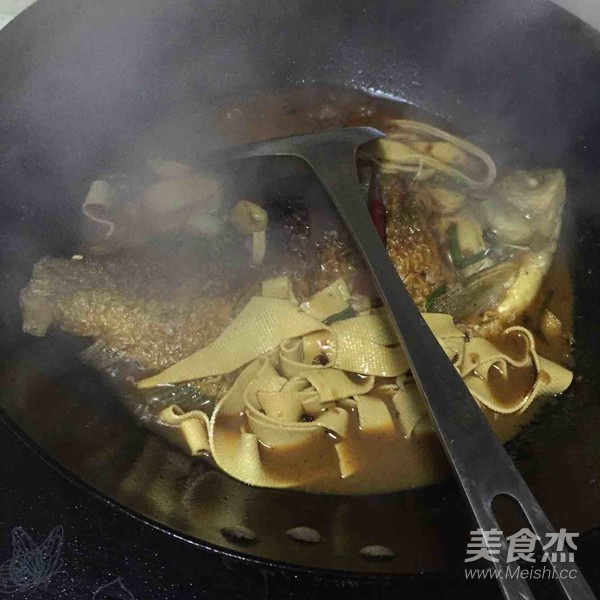 Braised Wuchang Fish Bream recipe