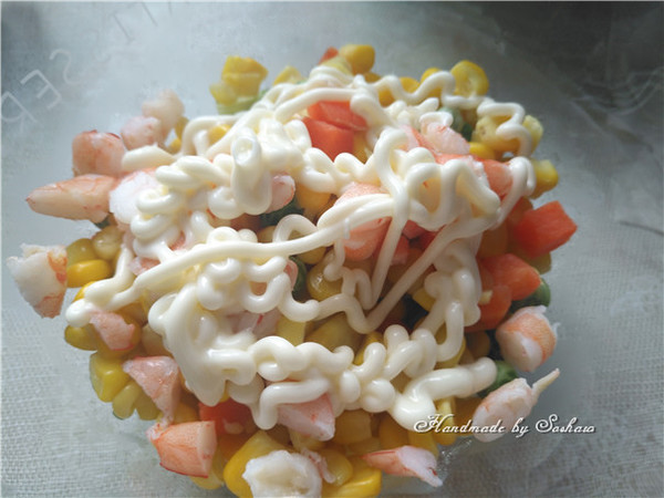 Shrimp Corn Baguette Salad recipe