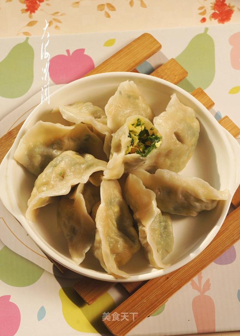 #trust之美# Dumplings Stuffed with Sea Rice, Chives and Goose Eggs recipe