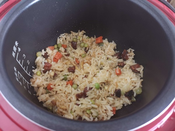 Stir-fried Three Dings & Sausage Braised Rice with Super Rice recipe