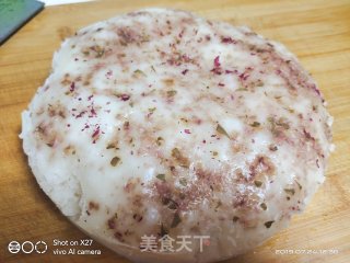 Steamed Rice Cake with Rose Flower recipe