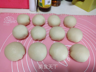 Fresh Meat Moon Cakes recipe