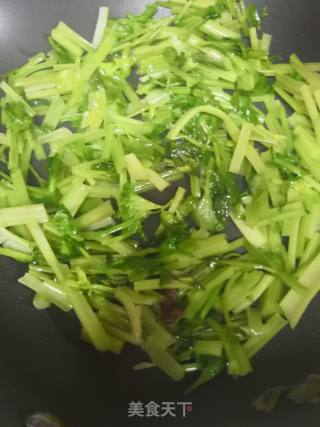 Stir-fried Celery with Beef Carrots recipe
