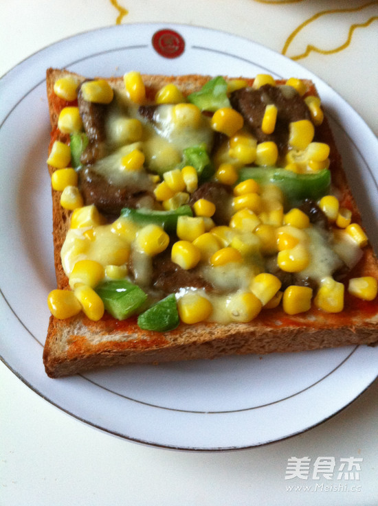 Pork Chop Corn Toast Pizza recipe