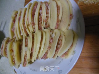 Pan-fried Potato Tongs recipe