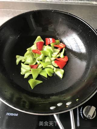Stir-fried Peppers with Sliced Pork recipe